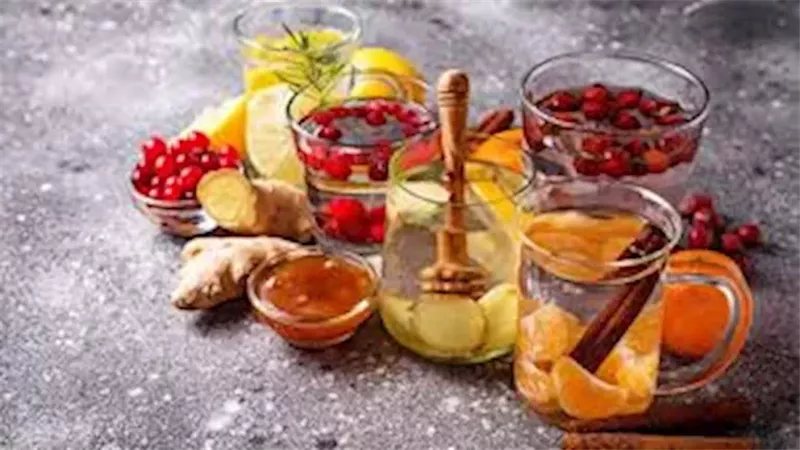 مشروبات عشبية يجب الحذر منها عند تناول أدوية الضغط والسيولة