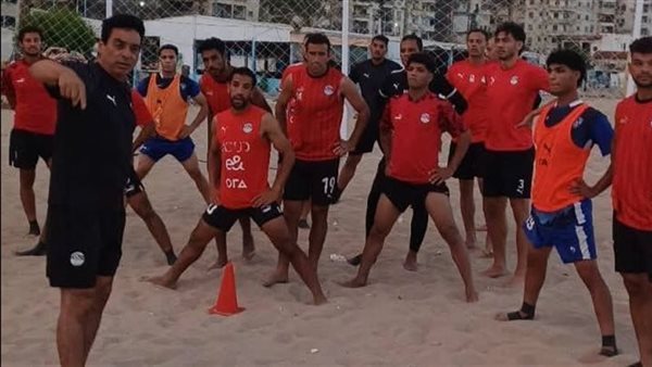 منتخب الكرة الشاطئية يواجه أنجولا اليوم في ذهاب التصفيات المزدحمة لأمم أفريقيا