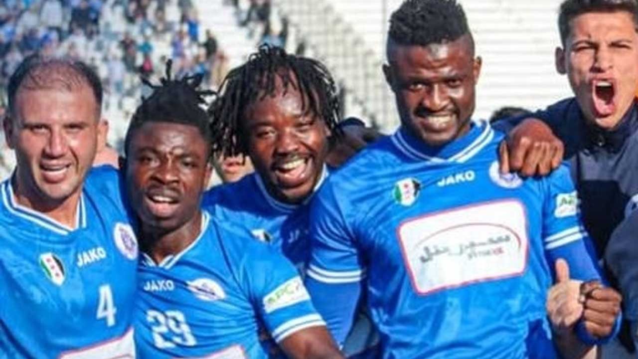 سبعون محترفاً في الدوري الكروي السوري الممتاز، فهل في هذا خلل؟