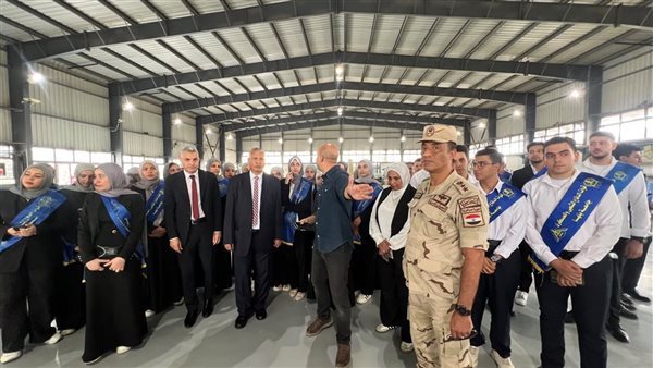 طلاب جامعة بنها في زيارة ميدانية لشركة النصر للكيماويات للتعرف على أحدث التقنيات الصناعية