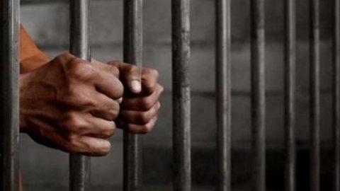 تجديد حبس متهم بإدارة كيان تعليمي للنصب على راغبي الحصول على شهادات جامعية