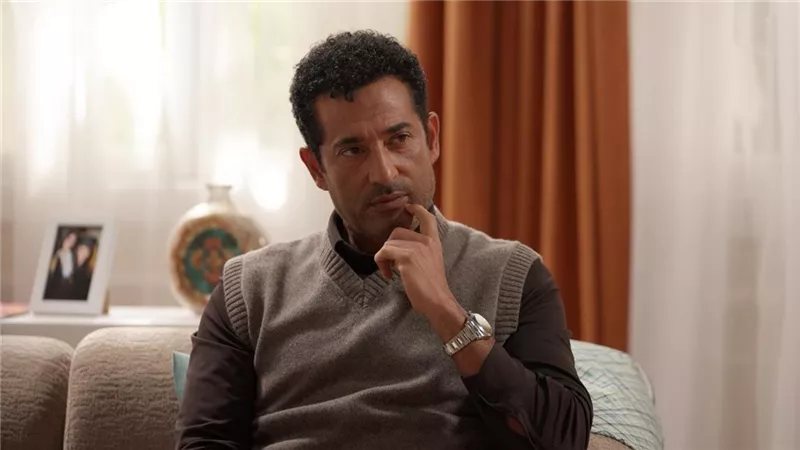 عمرو سعد ينتظر عرض فيلم "الغربان" نهاية شهر ديسمبر المقبل