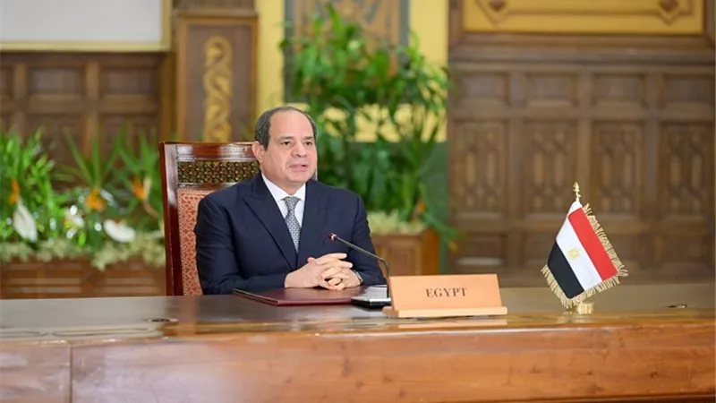 السيسي يدعو إلى توحيد الجهود لإنهاء الحرب في السودان ودعم مسار سياسي