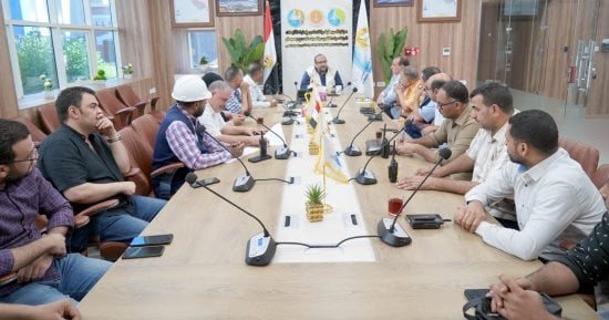 رئيس مياه سوهاج يبحث الاستعداد المبكر لمواجهة الأمطار فى فصل الشتاء