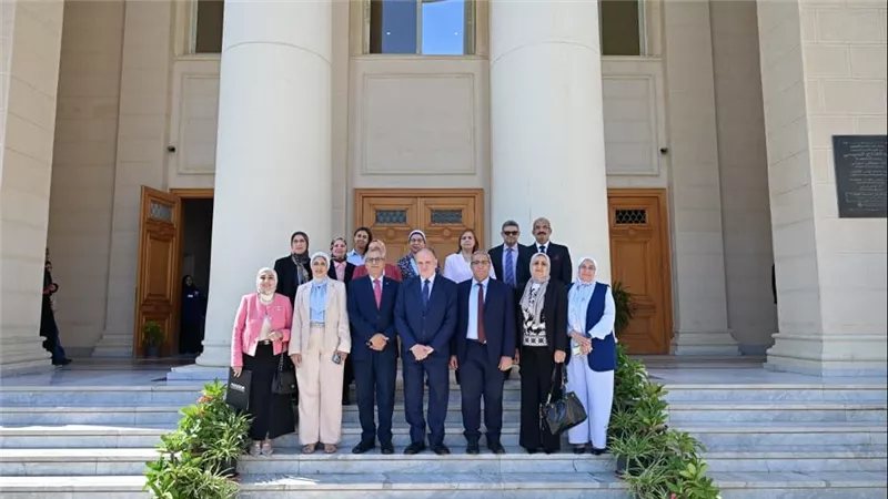 جامعة القاهرة الأهلية تحتفي باليوم العالمي للصيادلة بمشاركة نخبة من رموز المهنة