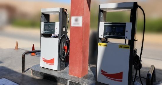 أسعار البنزين فى جنوب أفريقيا تتجه لتجاوز 30 راندا لأول مرة مع ارتفاع تكلفة الوقود