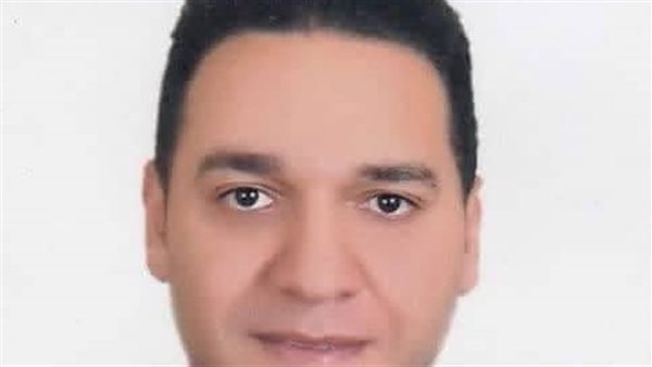 براءة اختراع مصرية تحصد جائزة دولية بالكويت، تكريم علي عبد العزيز عن ابتكار لمعالجة التربة الرملية