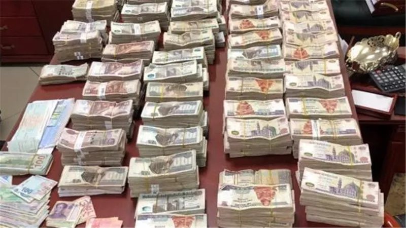 تحت ستار تأسيس شركات وشراء دراجات نارية، غسل 20 مليون جنيه من الهجرة غير الشرعية