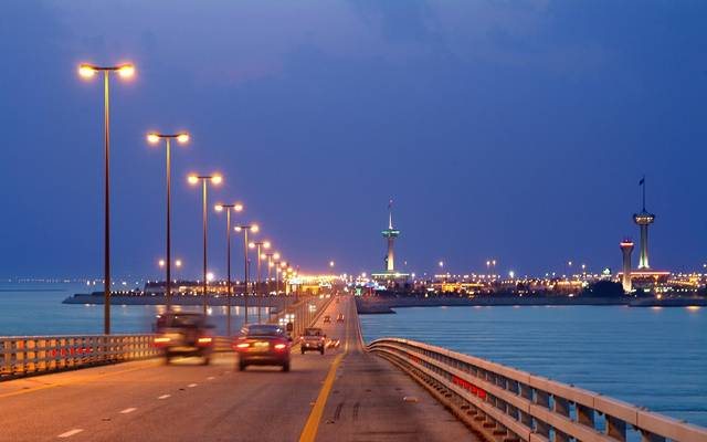 تعليمات هامة للمركبات المتجهة من البحرين إلى السعودية عبر جسر الملك فهد