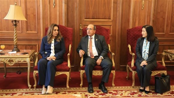150 شابا من 43 دولة يحاكون مفاوضات مؤتمر المناخ COP31 في مصر