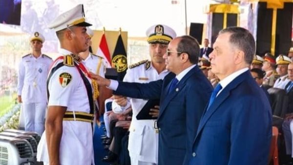 الجريمة تغير جلدها والشرطة تستعد لمواجهة جديدة.. 5 رسائل خطيرة في خطاب وزير الداخلية أمام الرئيس