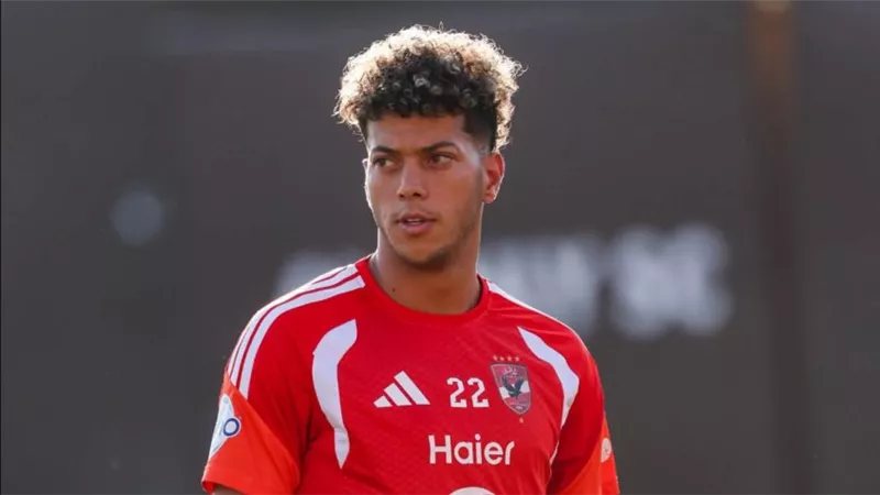 مصدر بالأهلي يكشف سبب استمرار استبعاد محمد هاني وإمام عاشور أمام مودرن سبورت