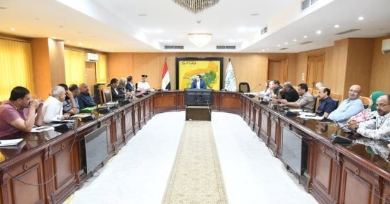 نائب محافظ الفيوم يتابع تنفيذ مشروعات الخطة الاستثمارية وملف التصالح