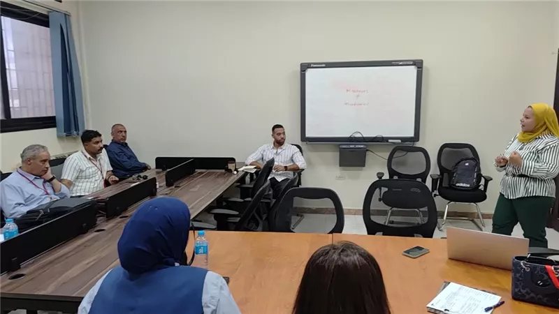 برامج تدريبية متخصصة لمكافحة مخاطر الطيور والحياة البرية في مطار القاهرة