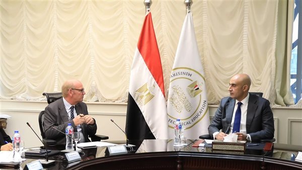 محمد عبد اللطيف يبحث مع وفد الوكالة الألمانية تعزيز التعاون في تطوير منظومة التعليم الفني