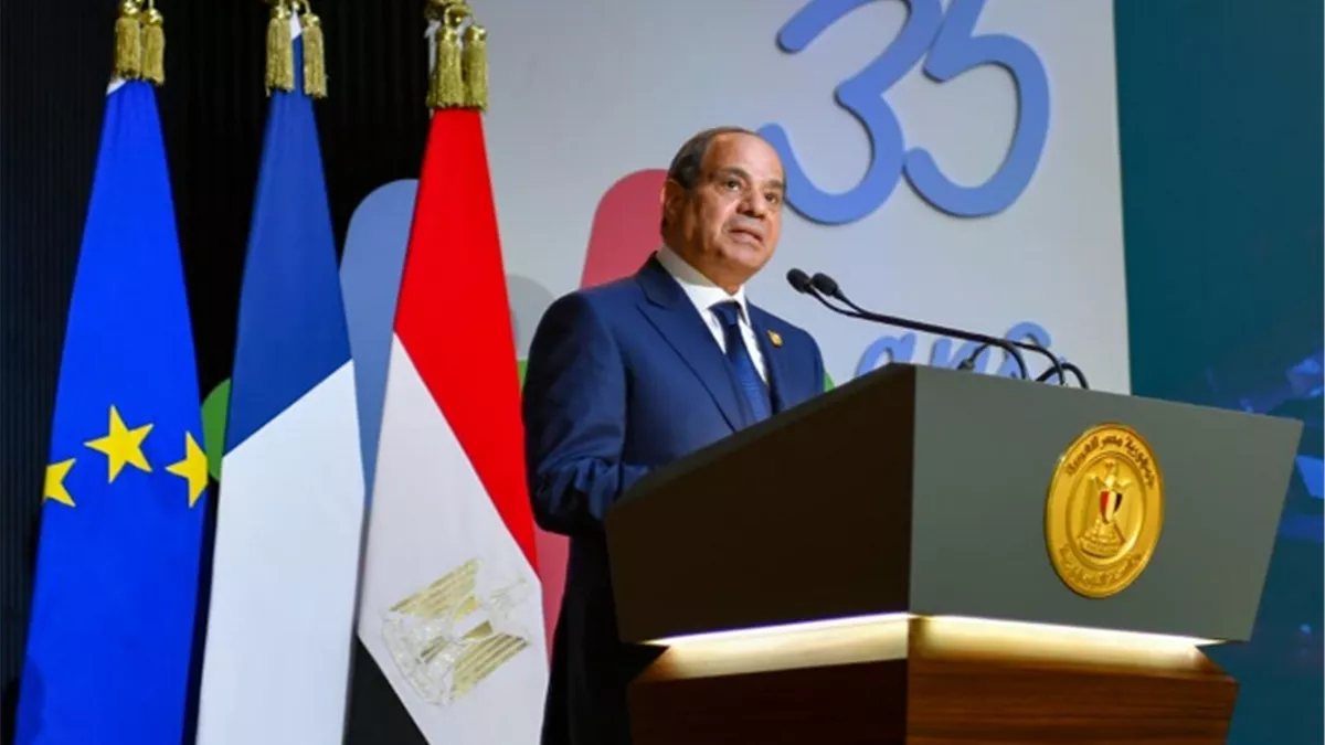 السيسي يهنئ الشعب المجري بمناسبة ذكرى ثورة 23 أكتوبر 1956