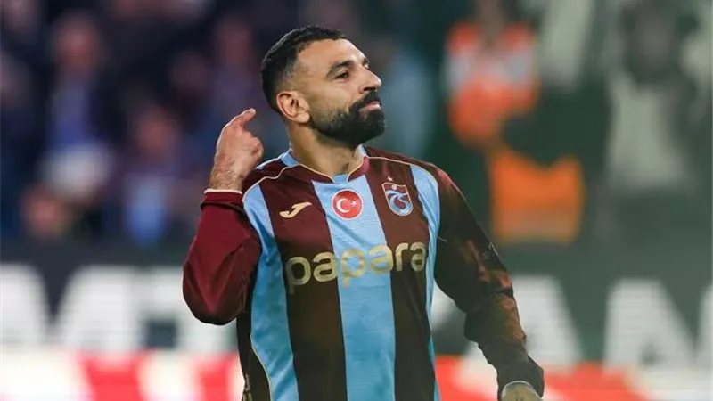 24 تسديدة و11 مساهمة تهديفية، أرقام محمد صلاح تشعل مواجهة طرابزون وريزه سبور