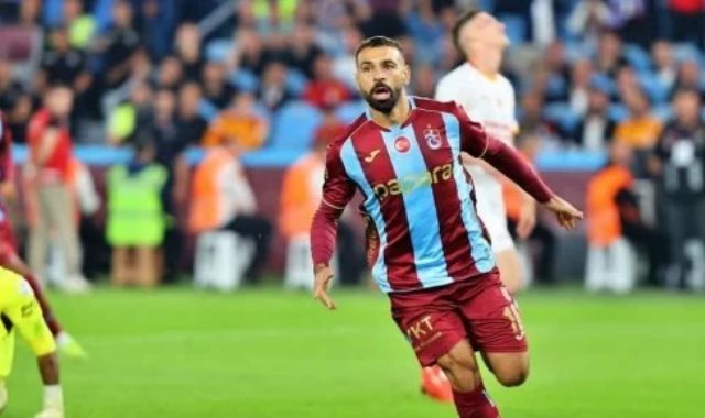 محمد صلاح يتصدر قائمة الأفضل في الدوري التركي بعد تألقه مع طرابزون