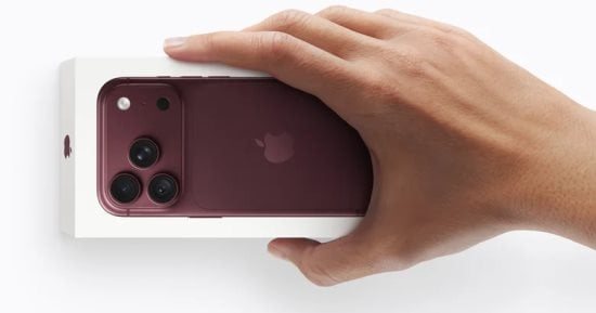 خطة إنتاج جديدة أم مبيعات متوقعة أقل؟.. آبل تخفض طلبيات iPhone 18 Pro