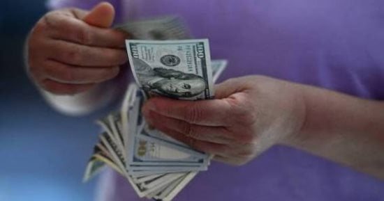أين تجد أعلى عائد بالعملة الصعبة؟ خريطة أرباح صناديق الدولار واليورو
