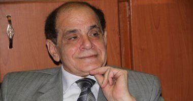 صلاح فوزى: حذف المادة 25 من قانون جامعة كيان لا يمس طلاب الطب العسكرى