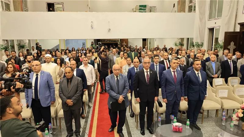 محافظ الجيزة يشهد افتتاح الكنيسة الإنجيلية المشيخية بالشيخ زايد (صور)