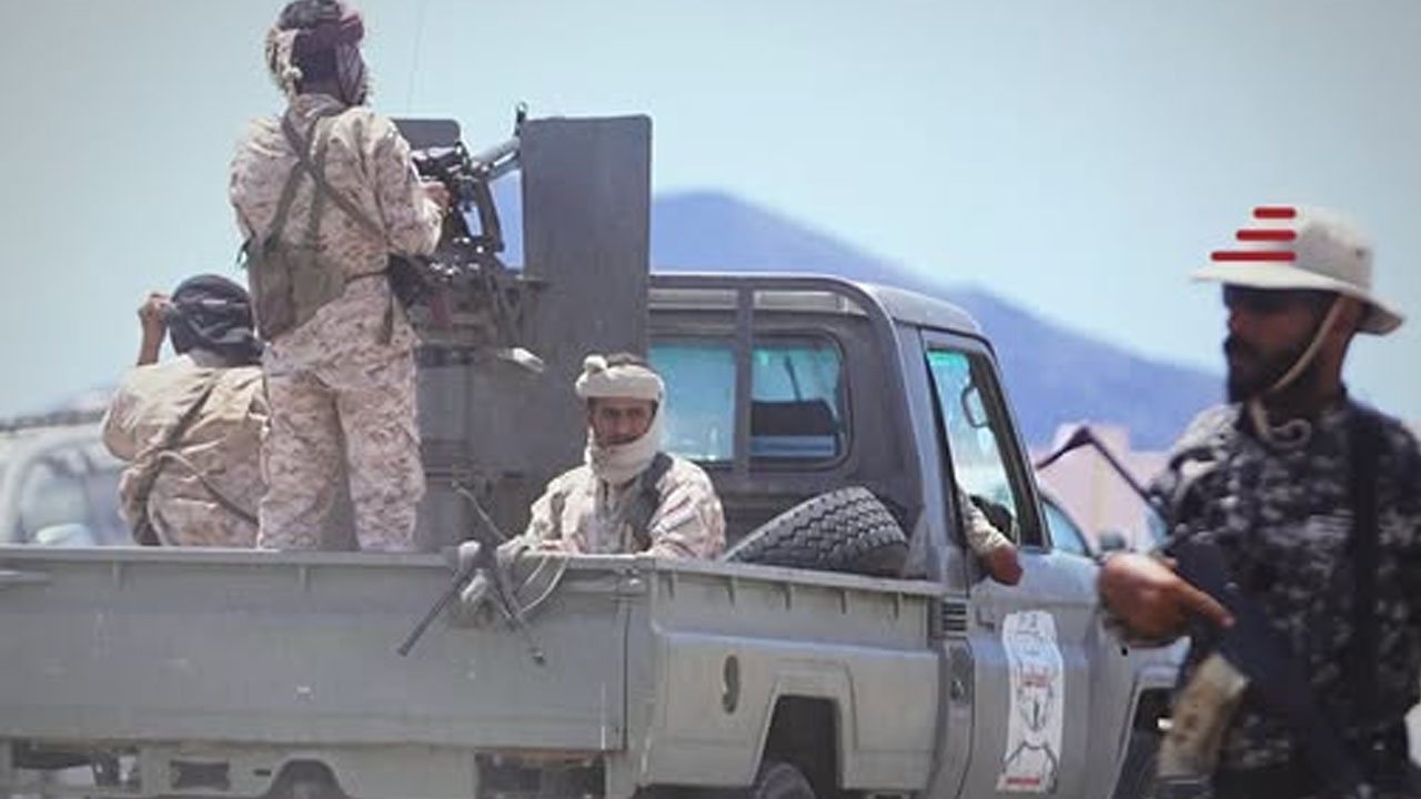 القوات اليمنية تستكمل تأمين باب المندب.. وتحذير أممي من اتساع المواجهات