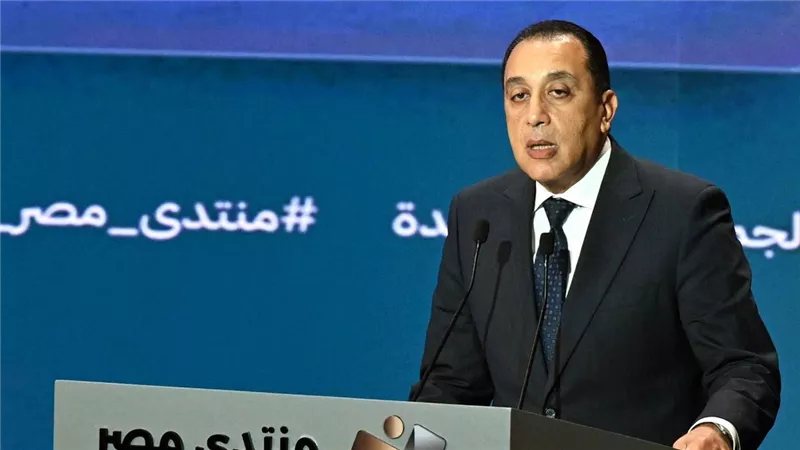 رئيس الوزراء يوضح حقيقة زيادة أعداد الطلاب الوافدين بالجامعات المصرية