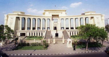 الدستورية: حق عضو النيابة الإدارية المحال للتأديب في اختيار دفاعه وعلنية الحكم التزام دستوري
