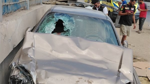 كثافات مرورية بمحور 26 يوليو إثر تصادم 6 سيارات والشرطة تنتقل لموقع البلاغ