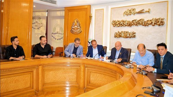 لجنة التواصل مع الشعَب التجارية بغرفة القاهرة تبحث خطة التطوير والتنمية