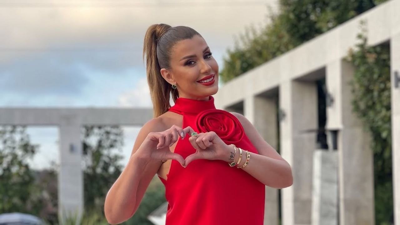 بعد غياب طويل.. ريتا حرب تستعيد ذكرياتها في دمشق القديمة