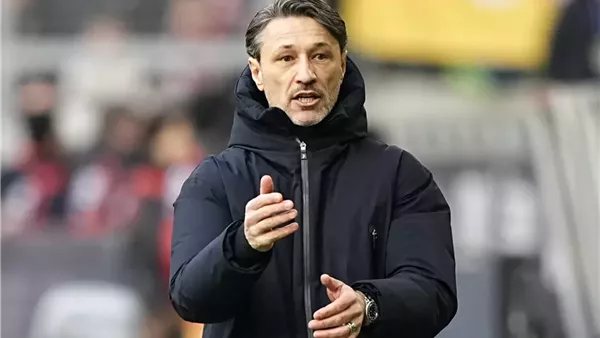 بوروسيا دورتموند يعلن تمديد عقد مدربه نيكو كوفاتش حتى 2029