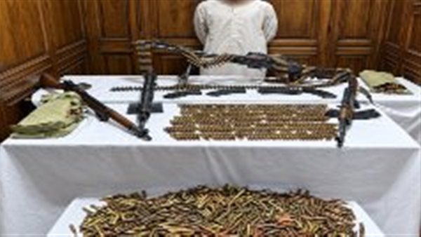 مصرع 4 عناصر جنائية وضبط طن مخدرات و6 آلاف قرص في الجيزة والدقهلية