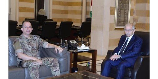 سلام يبحث مع العماد هيكل ضرورة كشف المتورطين في عمليات تهريب المتفجرات وإحالتهم إلى القضاء