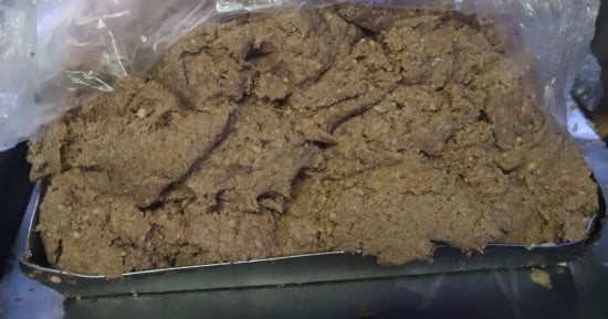 ضبط سلع ومواد غذائية منتهية الصلاحية وتحرير محاضر فى بنى سويف
