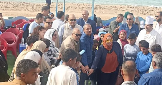 مدير تعليم جنوب سيناء تشهد الحفل الترفيهى للأطفال الأيتام فى أبو رديس