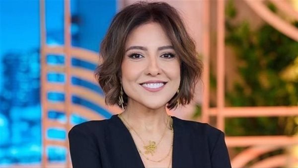 مي كساب تعلق على ظهورها الأخير بملابس عليها رسومات غير لائقة: "معلش مخدتش بالي"