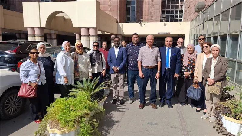 قصر العيني الفرنساوي يبحث إعادة تأهيل مسار المخلفات الطبية بالتعاون مع البنك الدولي