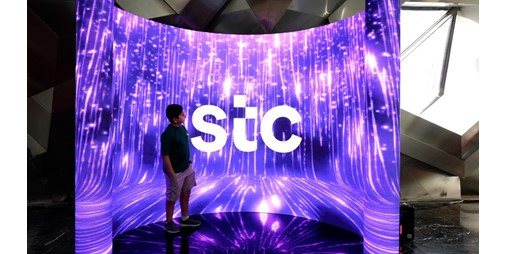 stc قدمت أوركسترا حية لموسيقى «باتمان 1989» في مركز الشيخ جابر الأحمد الثقافي