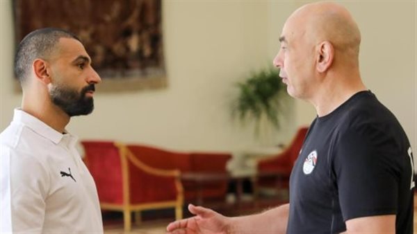 نجم الزمالك السابق: عدم مشاركة محمد صلاح في ودية جنوب أفريقيا دليل استمرار أزمته مع حسام حسن