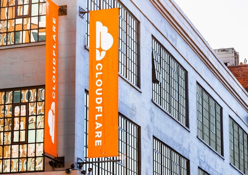 Cloudflare تستحوذ على Deno لتطوير منصة Workers
