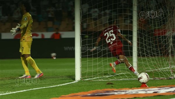 منصف بقرار يسجل أول أهدافه مع الأهلي في شباك الزمالك بالديربي (فيديو)