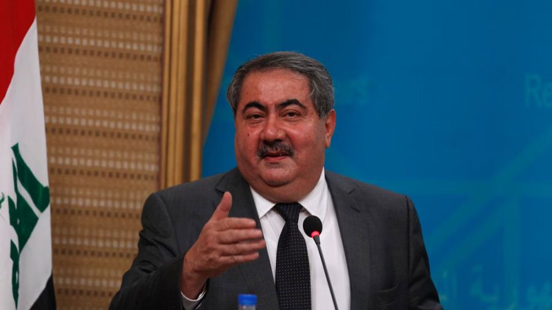 زيباري: التقيت الرئيس الشرع وبحثت معه تطوير العلاقات السورية العراقية