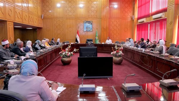 أبرزها الأوراق الثبوتية، مجلس السكان بالإسماعيلية يرصد مشاكل قرية النصر بالقنطرة