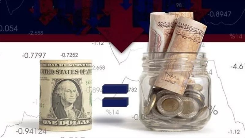 الدولار بيغلى ولا الجنيه هو اللي بيرخص؟ سؤال يفرض نفسه مع تجاوز العملة الخضراء حاجز الـ55