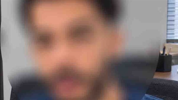 صفحة لبيع الأسلحة البيضاء انتهت بضبط صاحبها، قصة طالب خدع راغبي الشراء