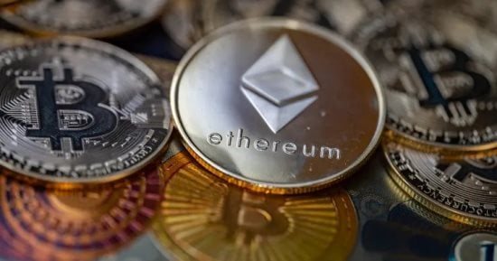 تجديد حبس 3 متهمين بالاستيلاء علي أموال المواطنين بزعم تعدين العملات