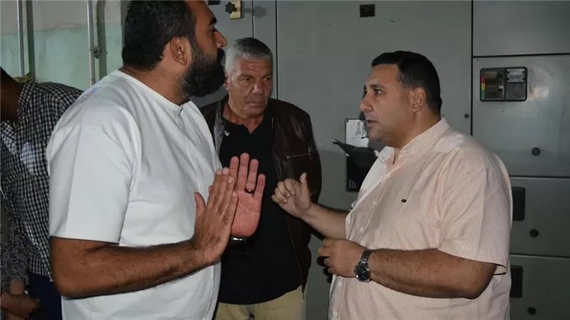 رئيس مياه القناة في جولة مسائية بمحطة رفع صرف صحي النجدة بالإسماعيلية لمتابعة الأداء