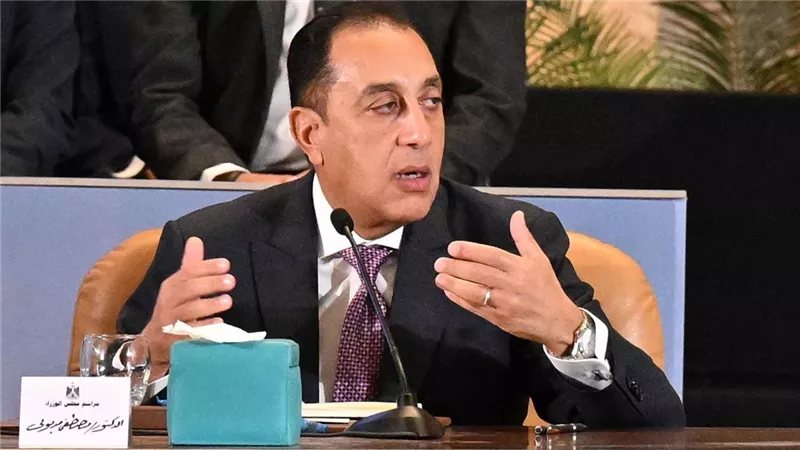 مدبولي: أمامنا 3 سيناريوهات للتعامل مع ارتفاع أسعار البترول عالميا